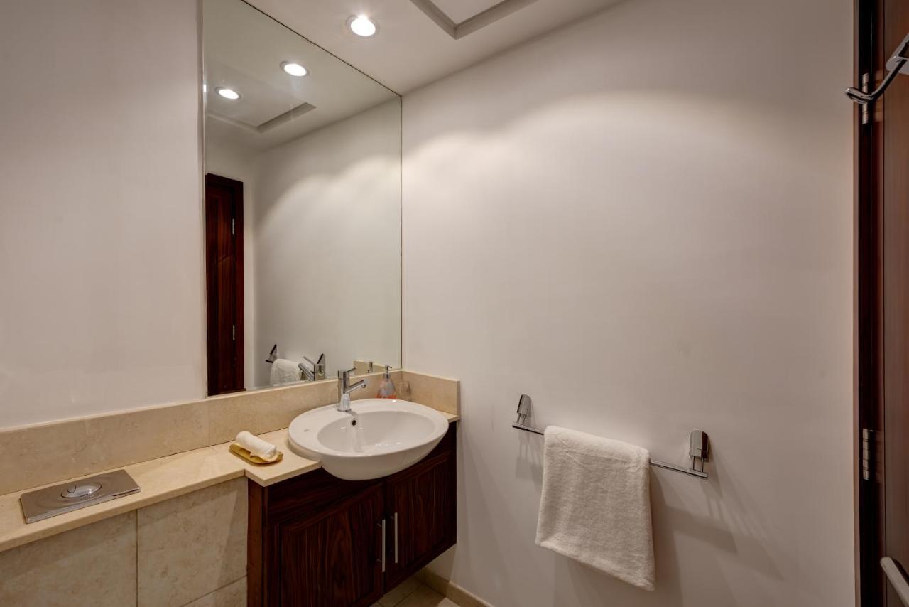 Durrani Homes - Luxe Living With Burj Khalifa And Fountain View - Third Room Without Partition Dubaï Extérieur photo